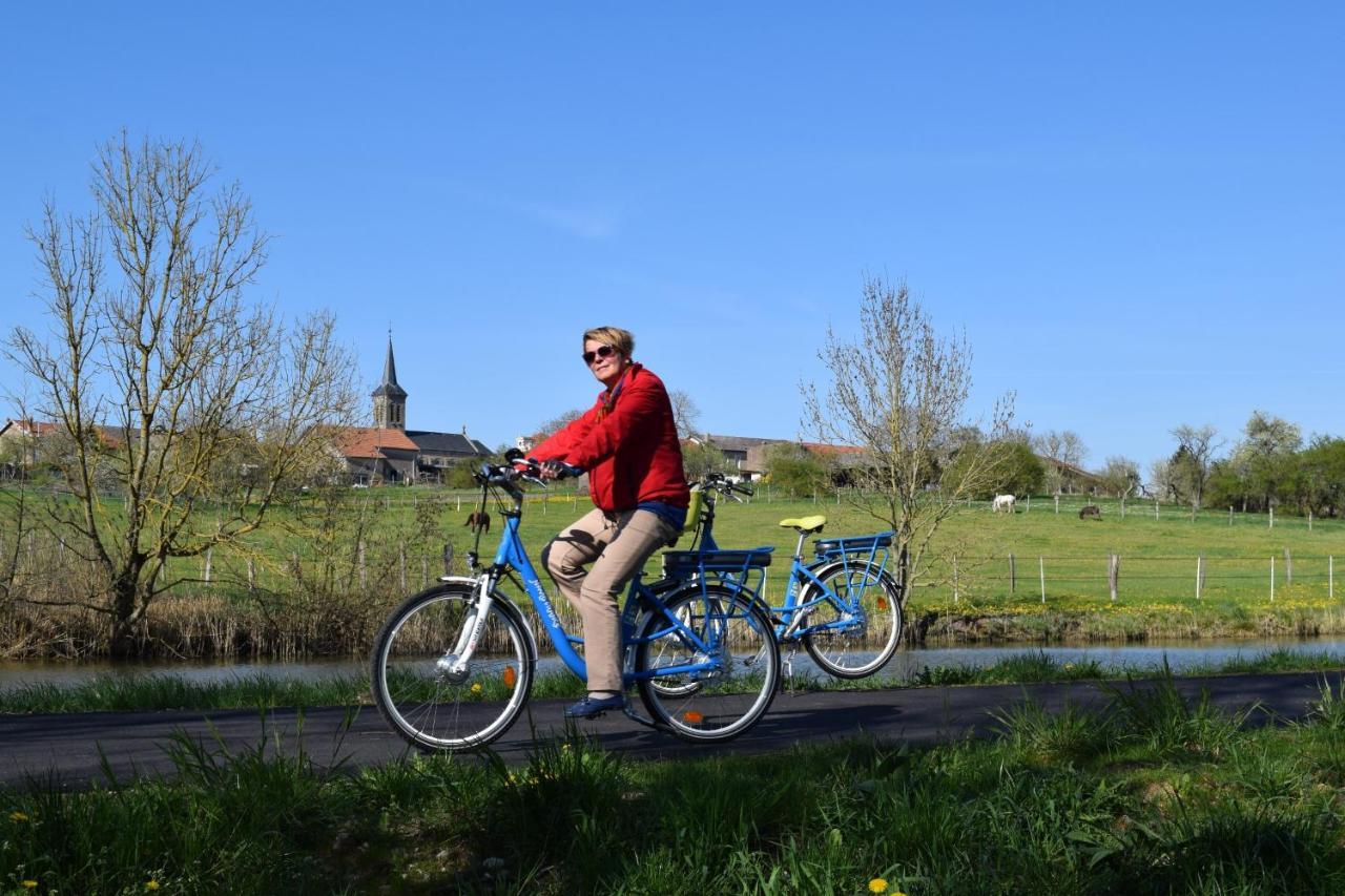 Domaine Du Port Sainte Marie Villa Maizieres-les-Vic Eksteriør bilde